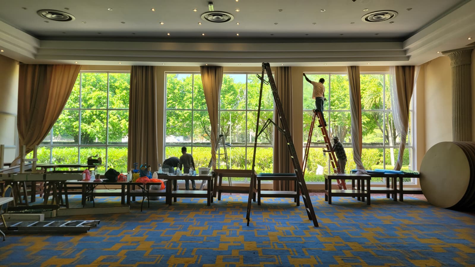 Hôtel Puerto Plata - Installation membrane Low-E vue éloignée